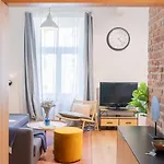 アパート Days - With Netflix And Apple Tv Next To Park In Lesser Town プラハ